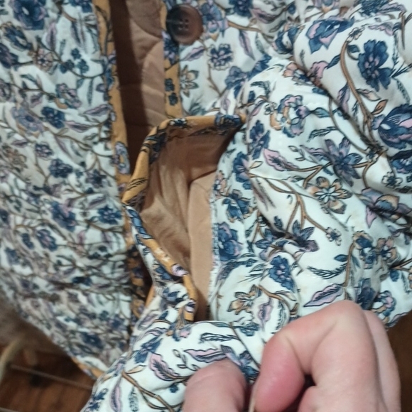 Maurices Blue and Brown Floral quilted jacket - Picture 13 of 13